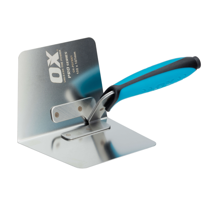 Corner plastering trowel